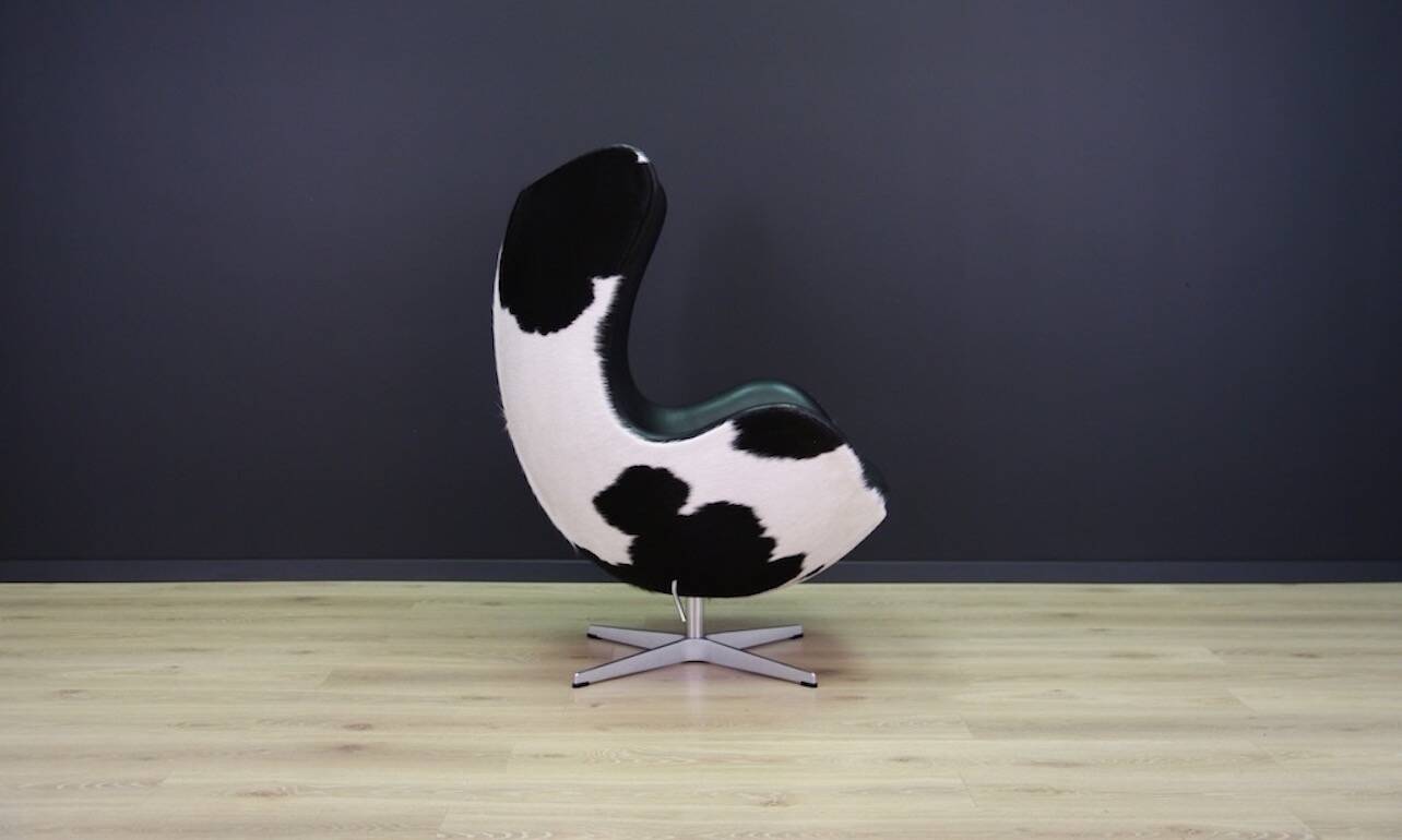 Egg chair de Arne Jacobsen en cuir de vache