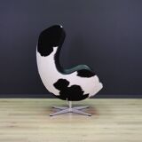 Arne jacobsen the egg chair cow leather