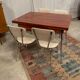 Table formica avec 4 chaises en skaï