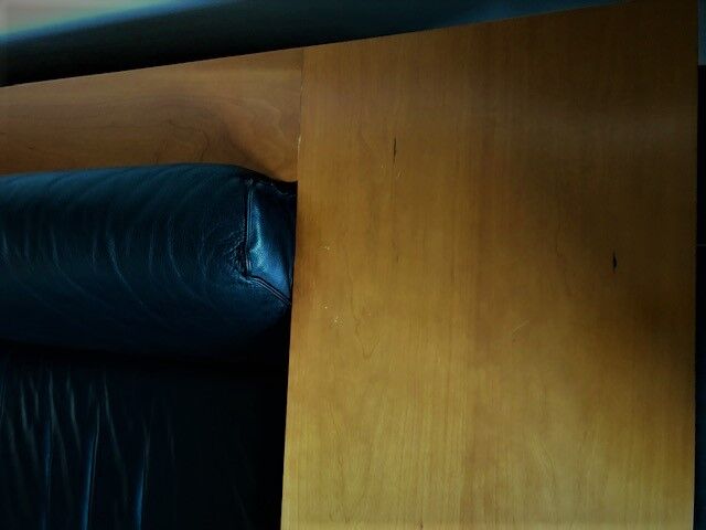 Frank Lloyd Wright's Robie 3 sofa for Cassina