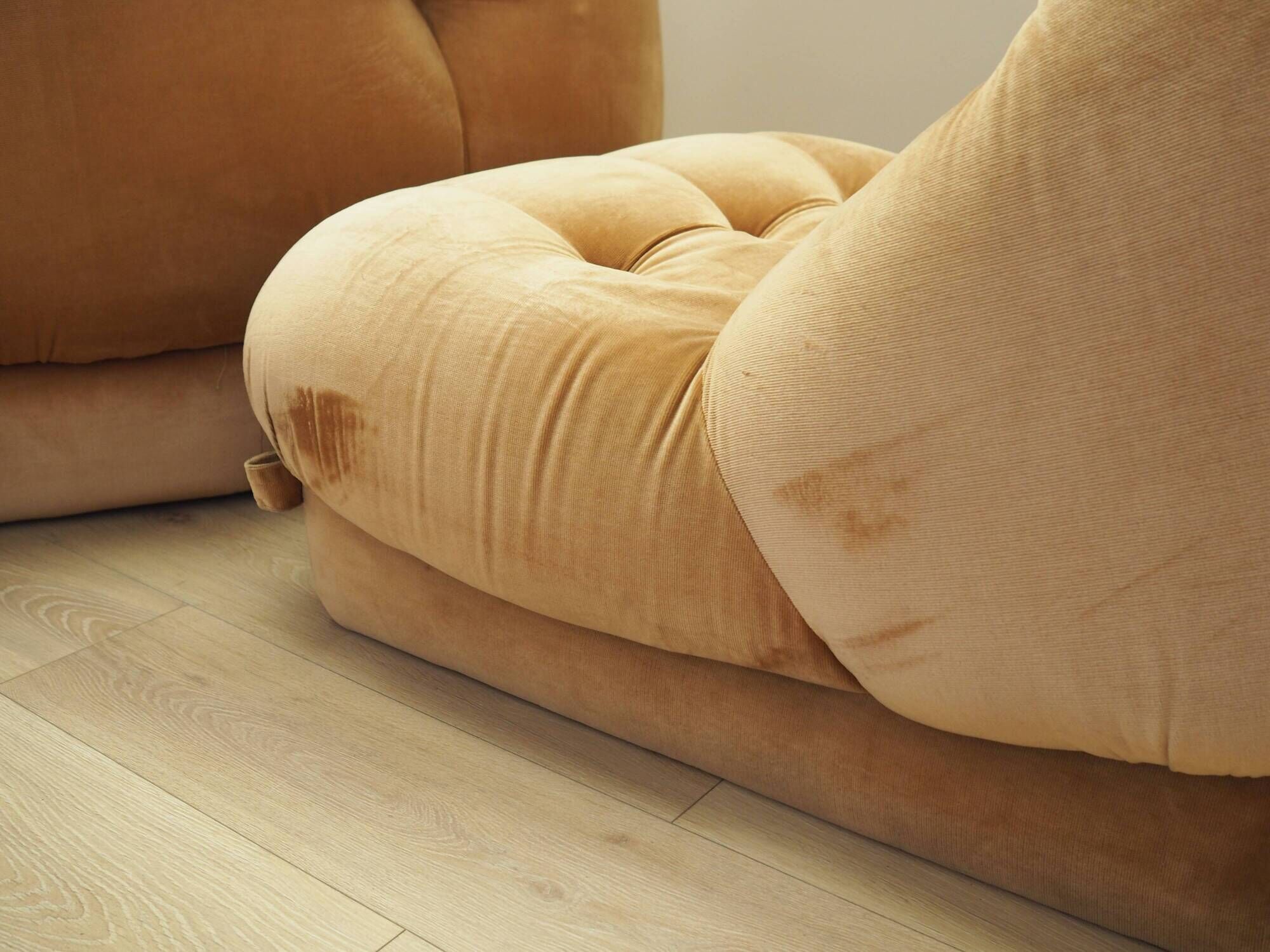 Modular sofa, Italian design, 1970s, designer: Rino Maturi, manufacturer: M