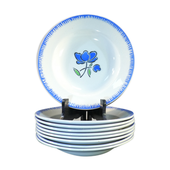 9 assiettes creuses Badonviller décor fleur bleu