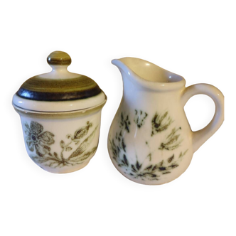 Gien milk jug and sugar bowl duo, Herbier model