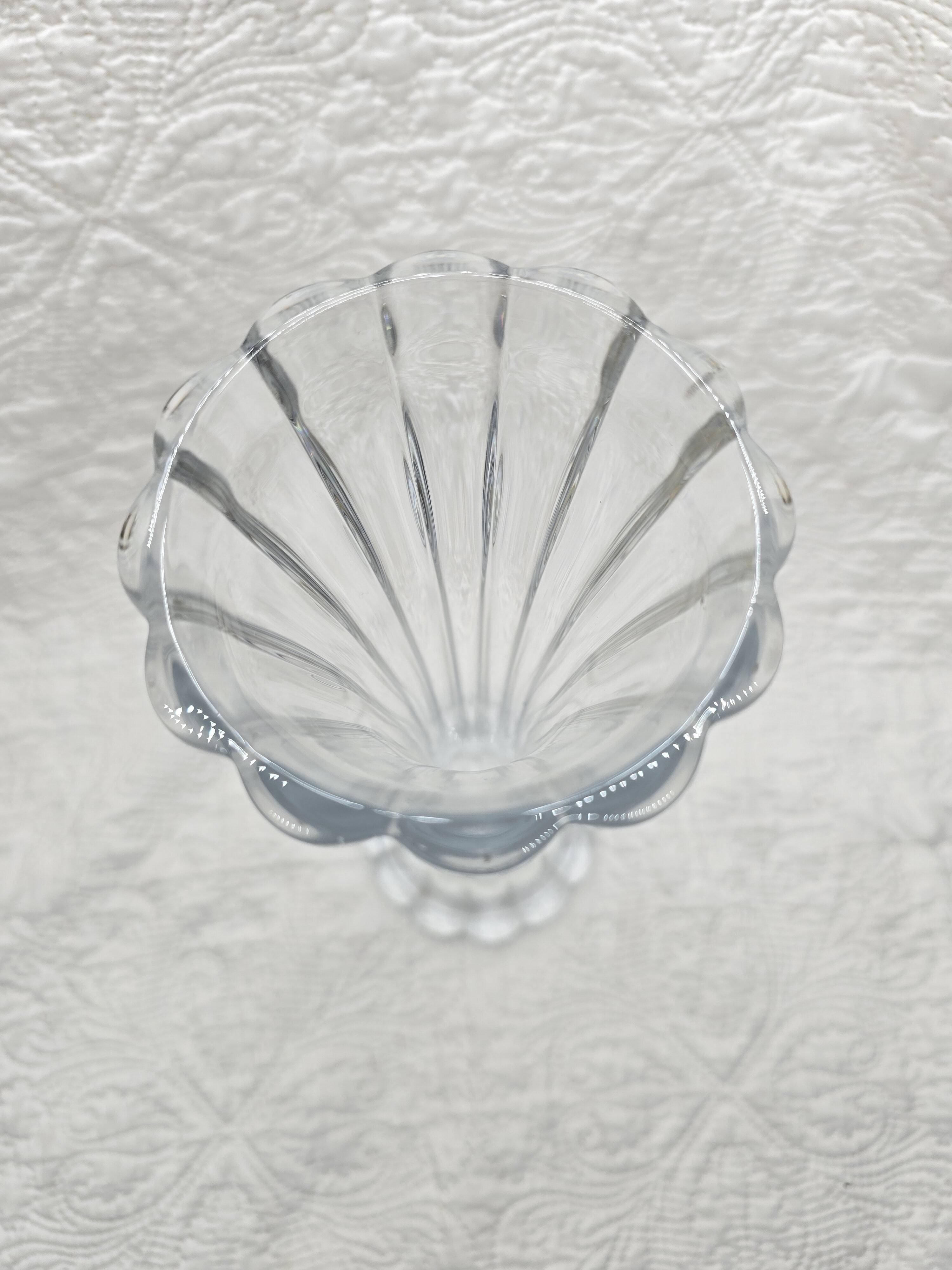 "Capucine" crystal vase