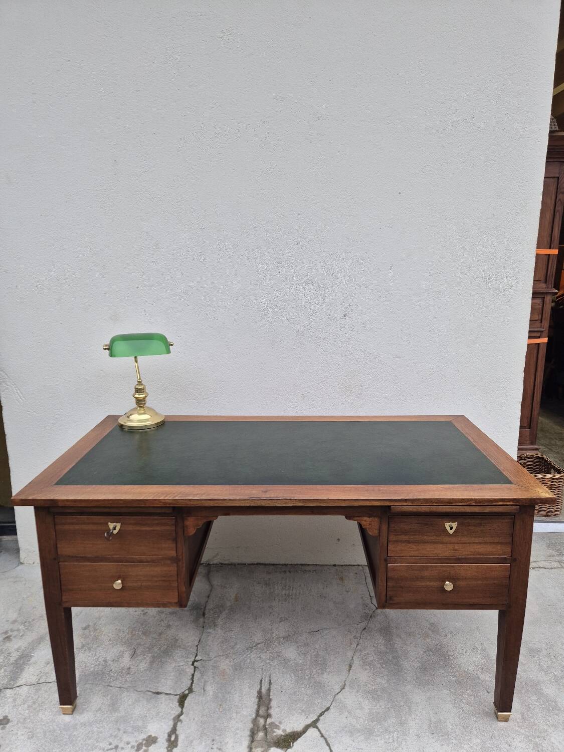 Louis XVI style minister's desk in solid walnut, 4 drawers, old manufacture