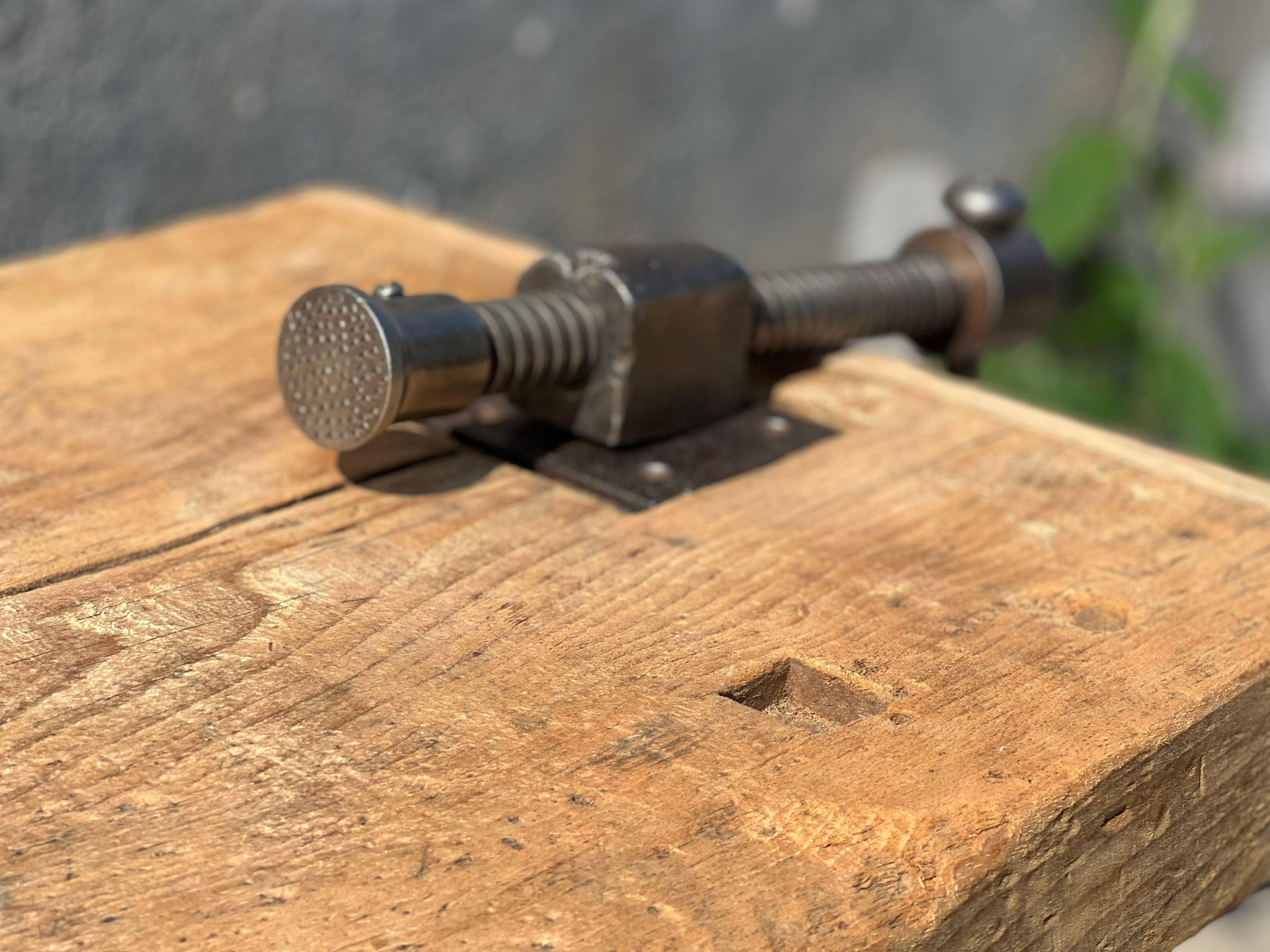 Old workbench renovated