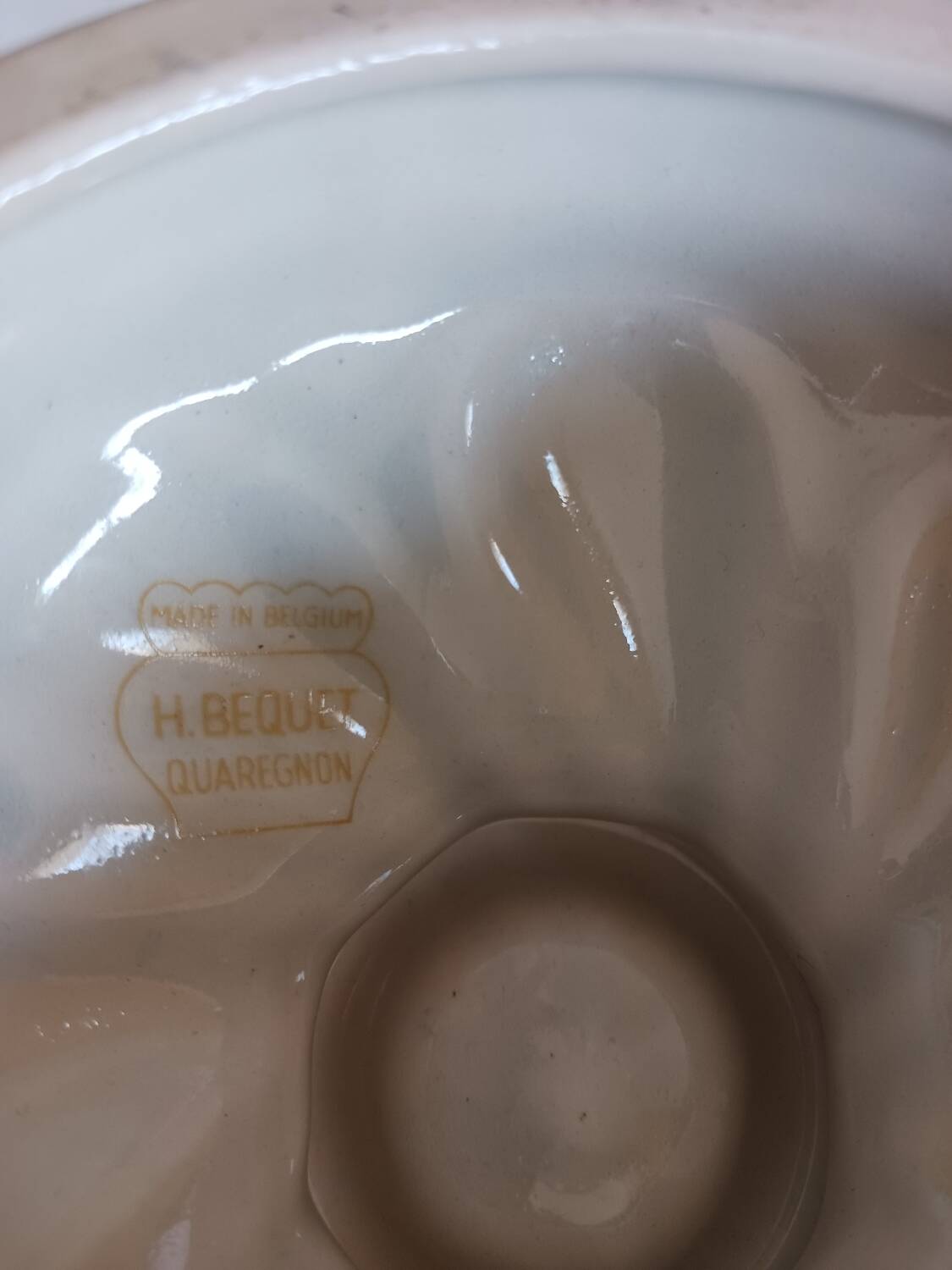 Vase/pot with lid h. spoiler