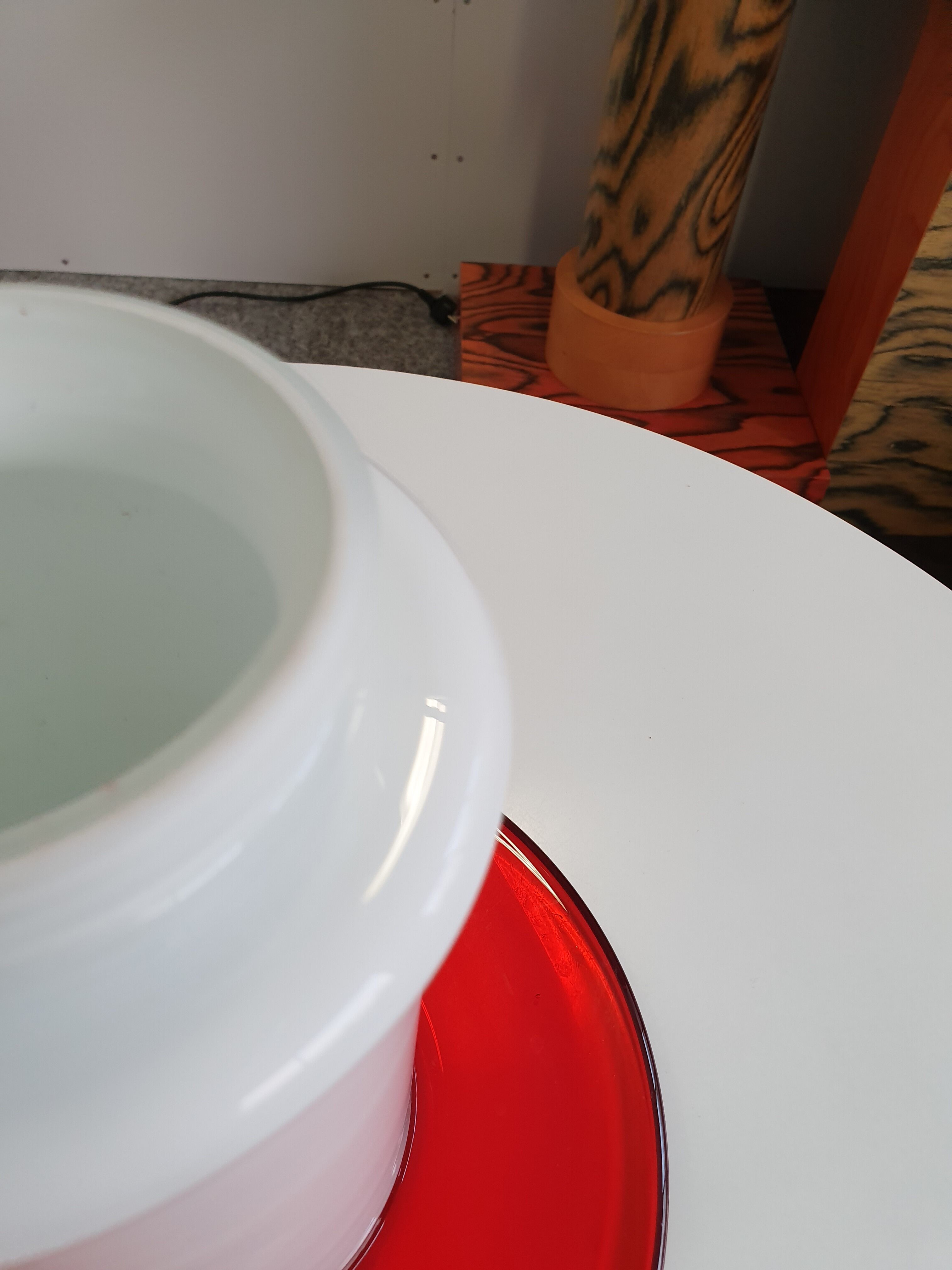 Vistosi Murano Sottsass vase