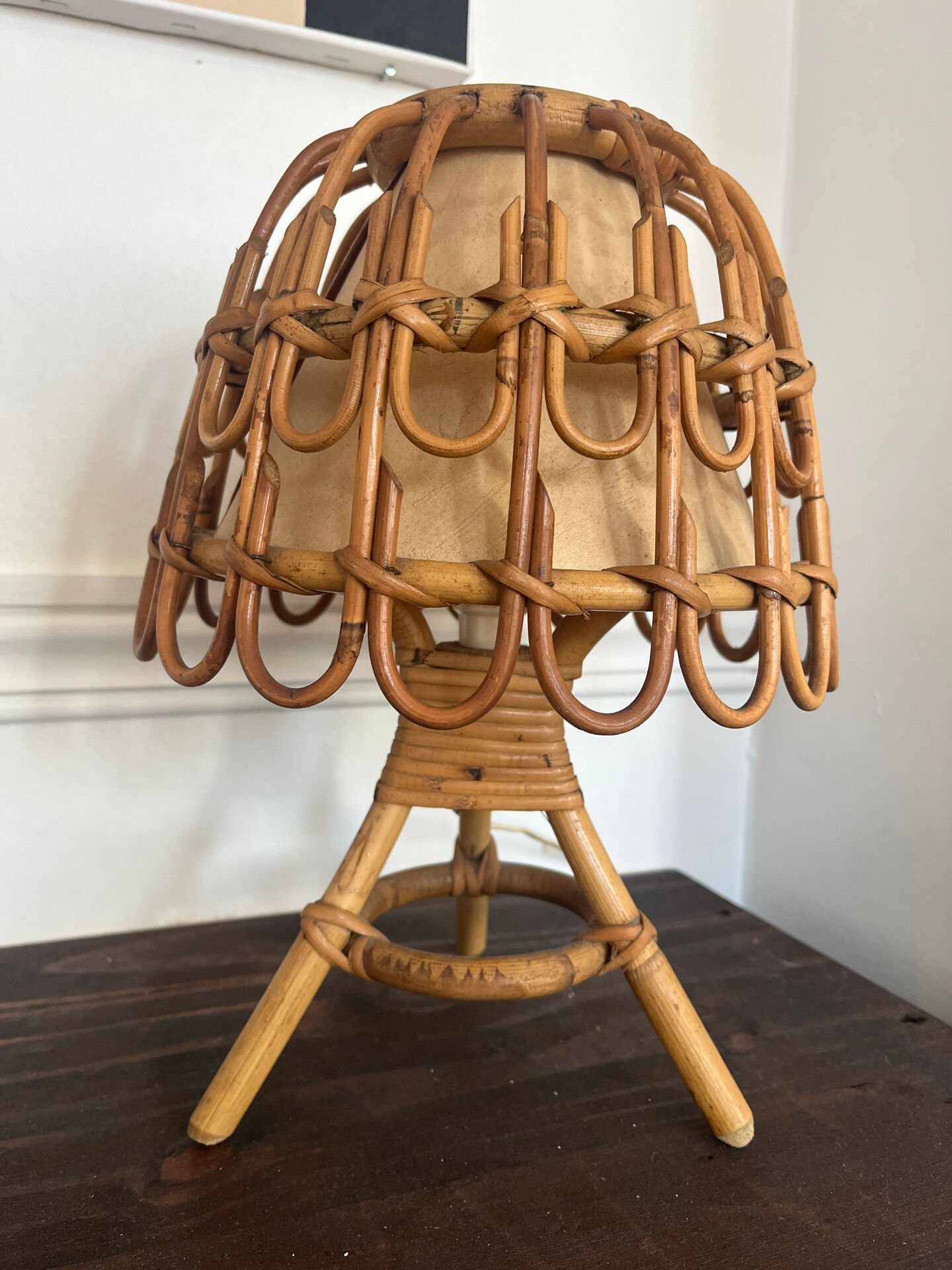 Lampe en rotin Louis Sognot années 1960