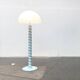 Lampadaire allemand postmoderne avec motif tourbillon bleu clair et blanc, années 1980