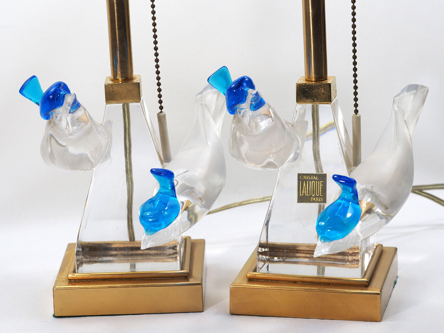Lalique Crystal Pimlico Birds Table Lalique crystal pimlico birds table lamps Mid-Century