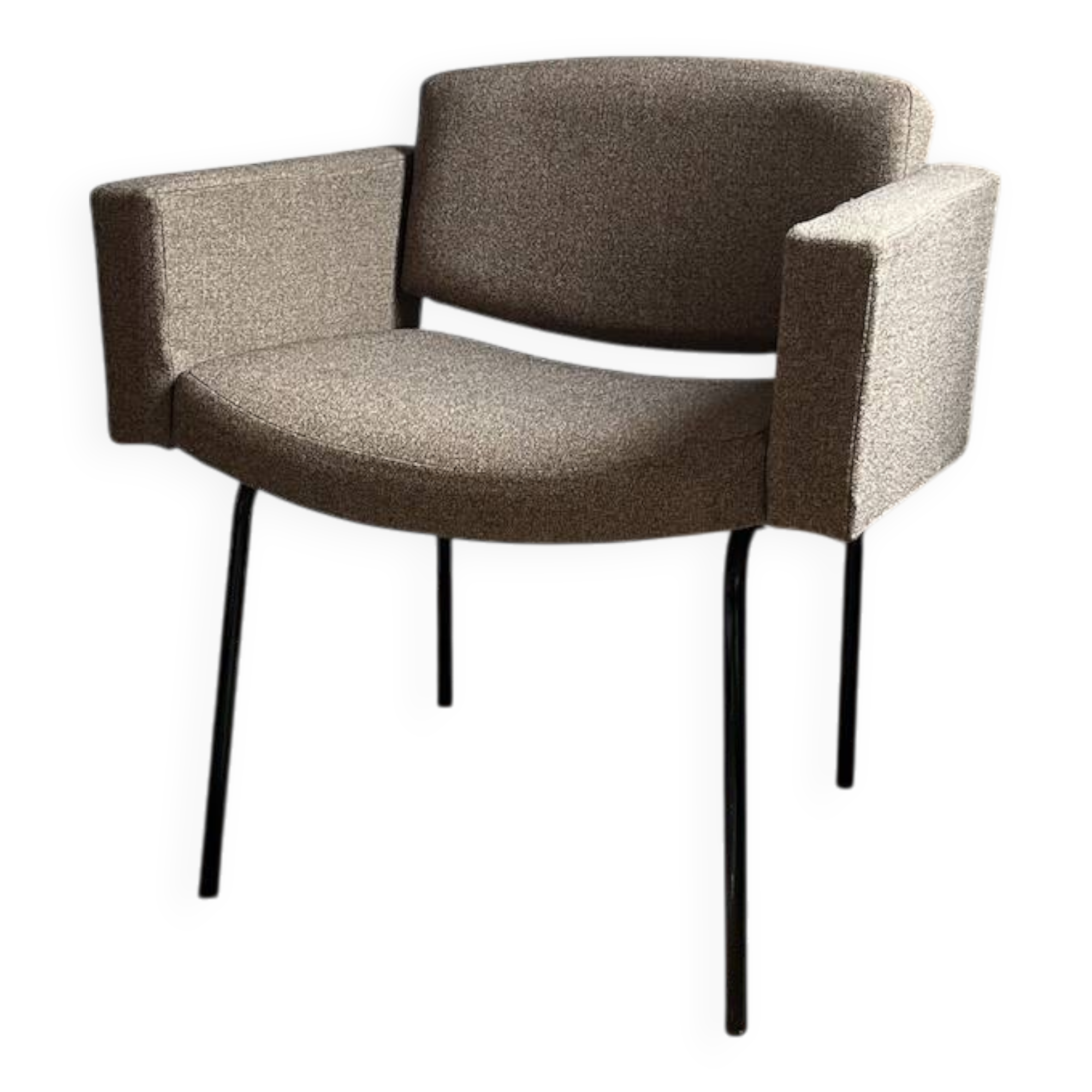 Pierre Guariche armchair