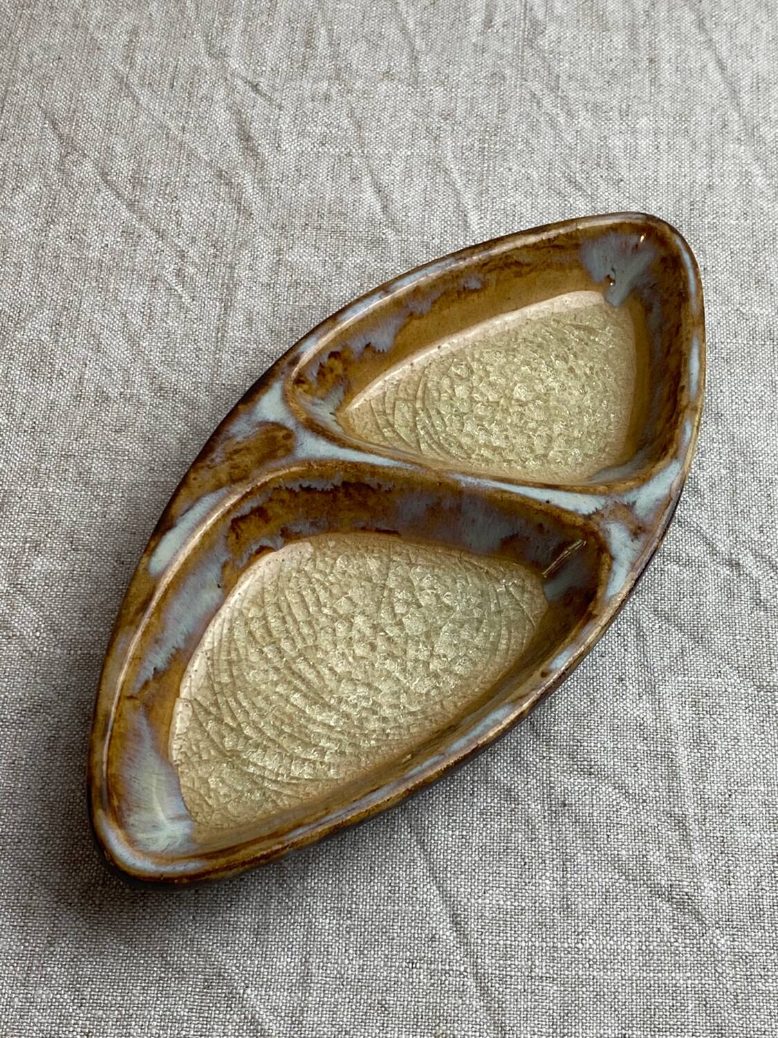 Ceramic pocket emptier