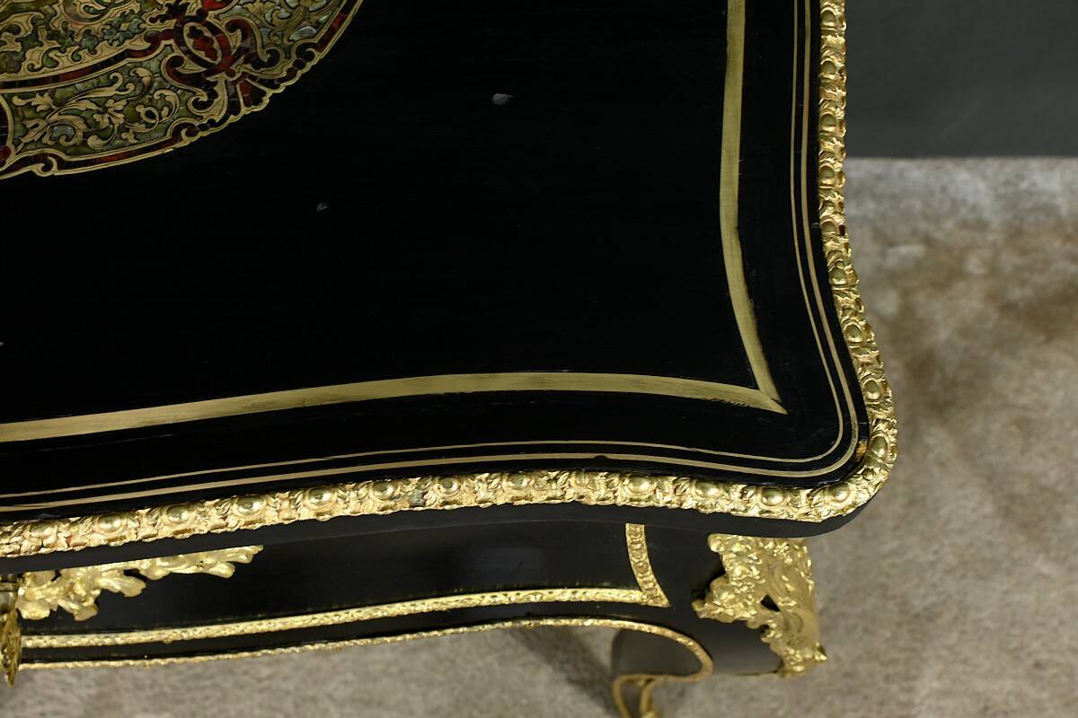 Worker in Blackened Pear Tree, Napoleonic III Era – Mid 19th Century