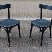 Set of 2 vintage bistro chairs