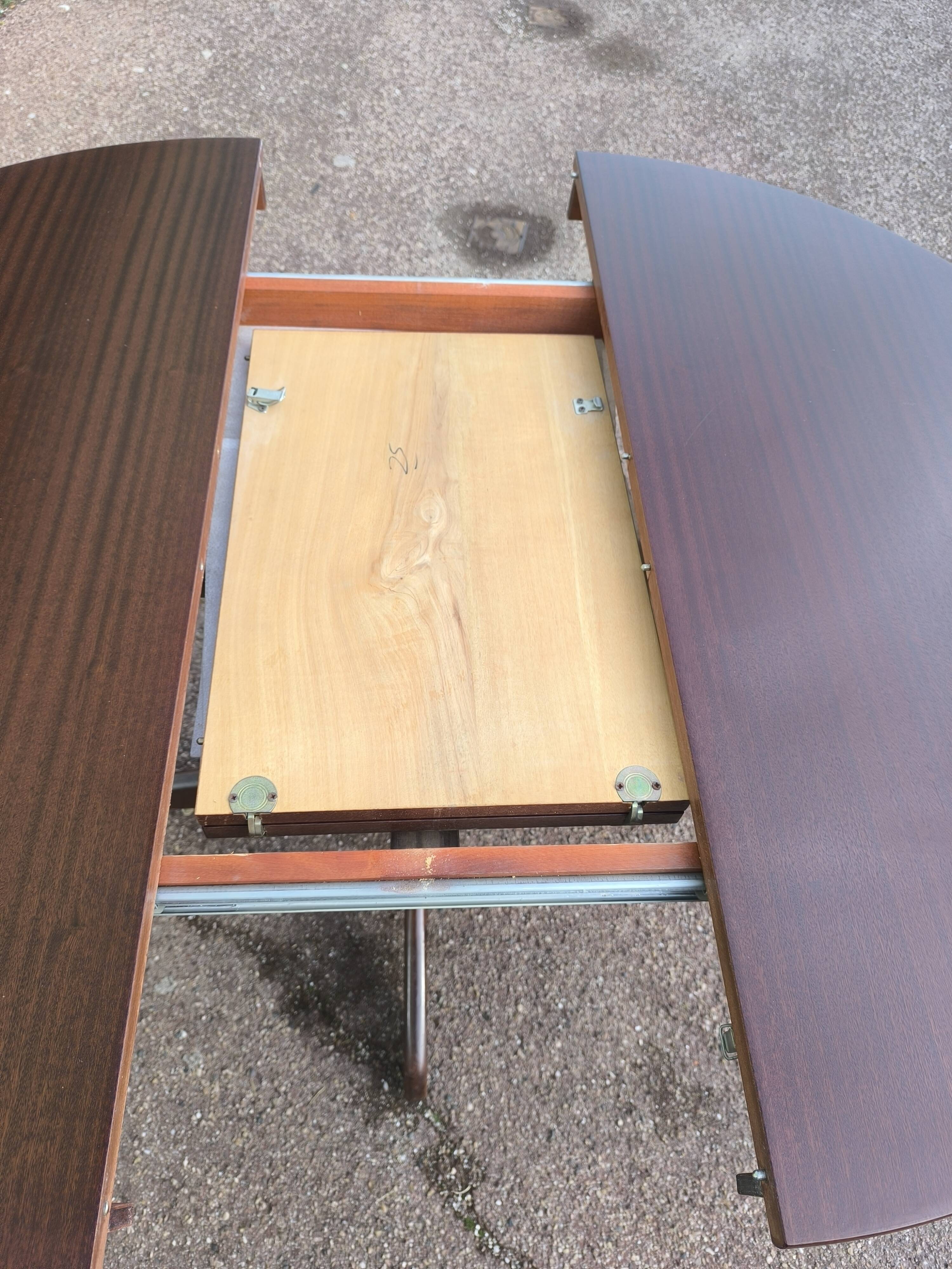 Table ronde extensible 4 à 6 personnes bois