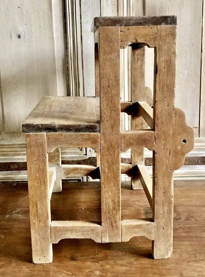 Old stepladder