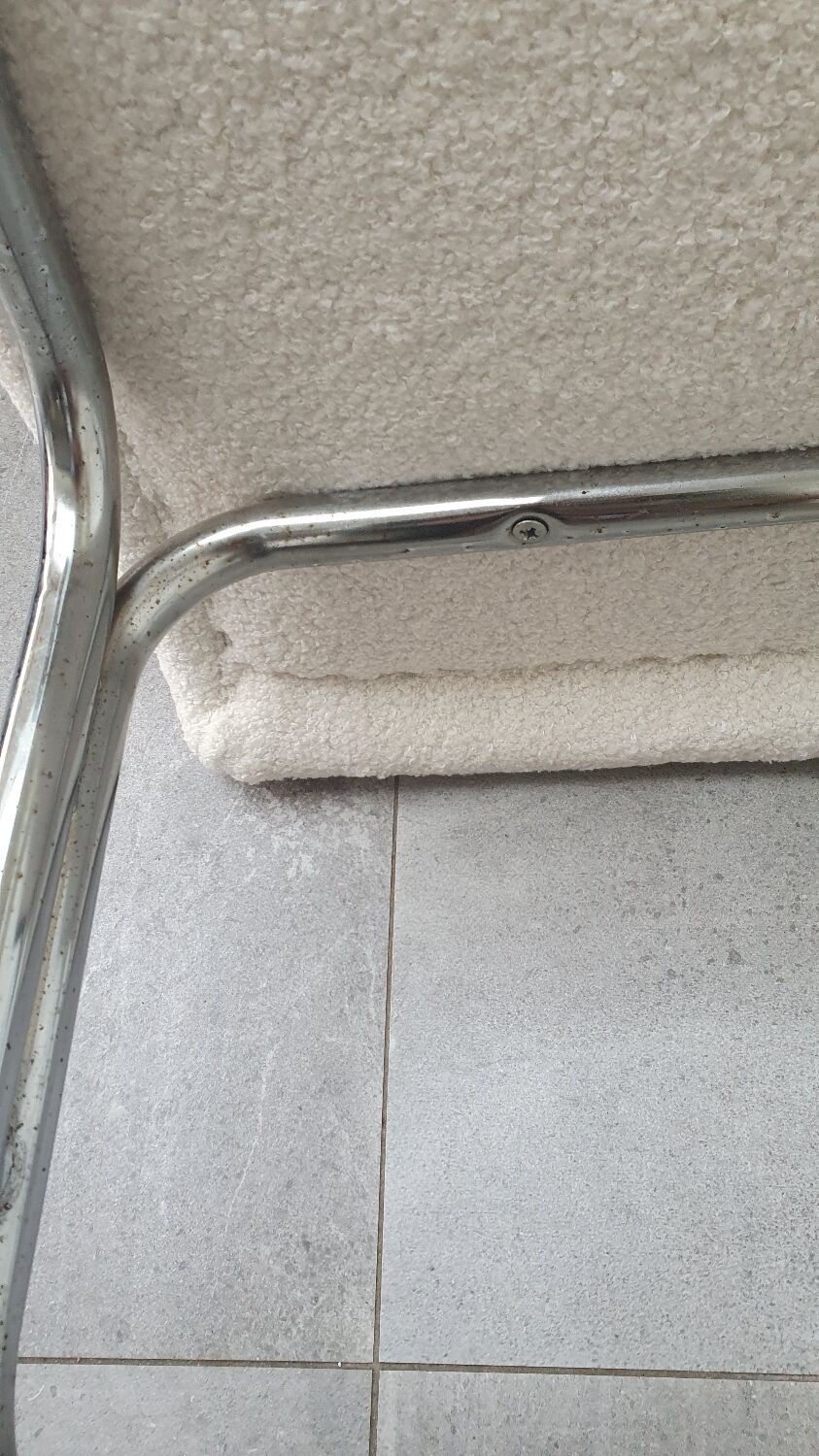 Pair of loop design heaters