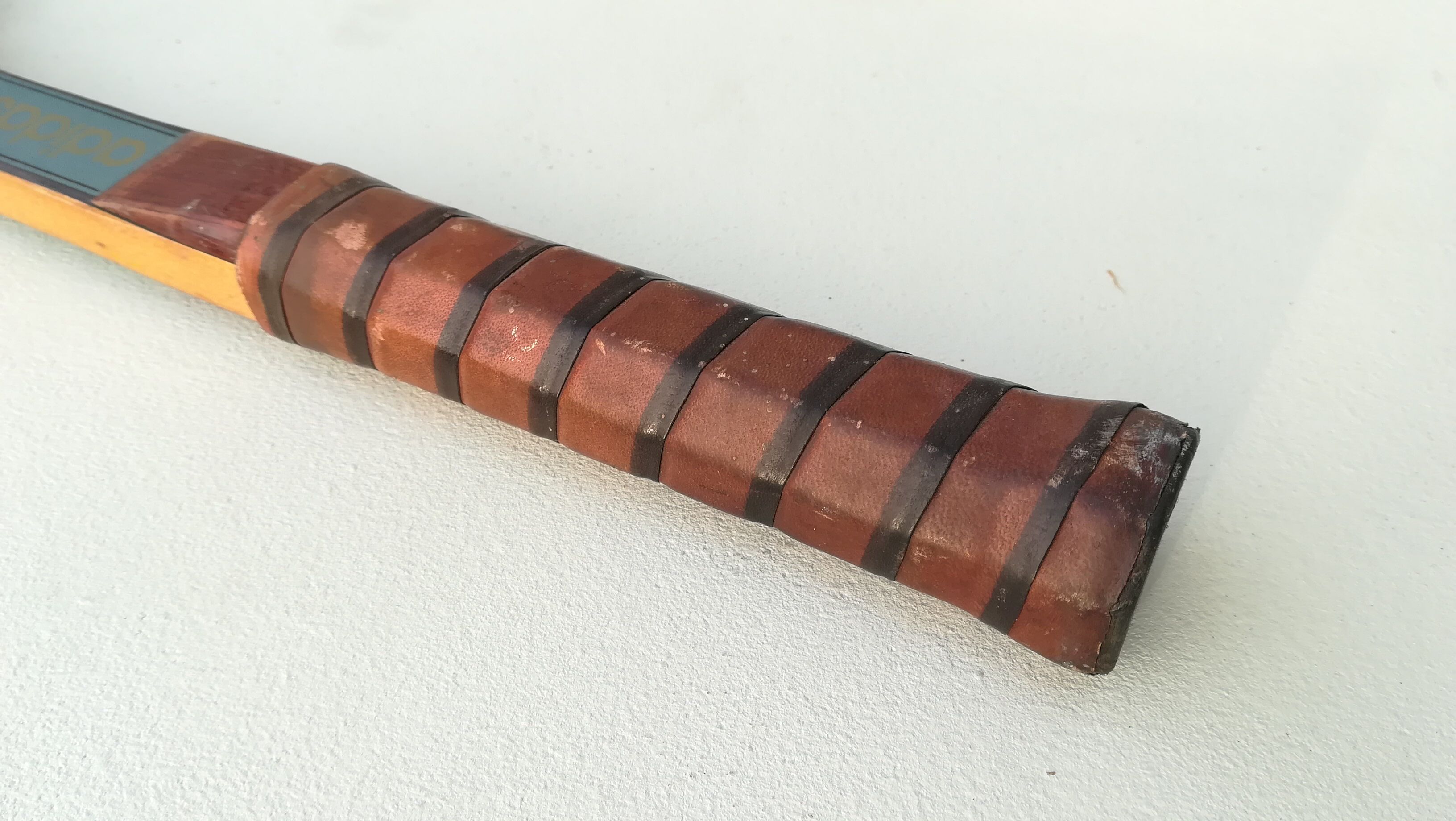 Adidas tennis racket