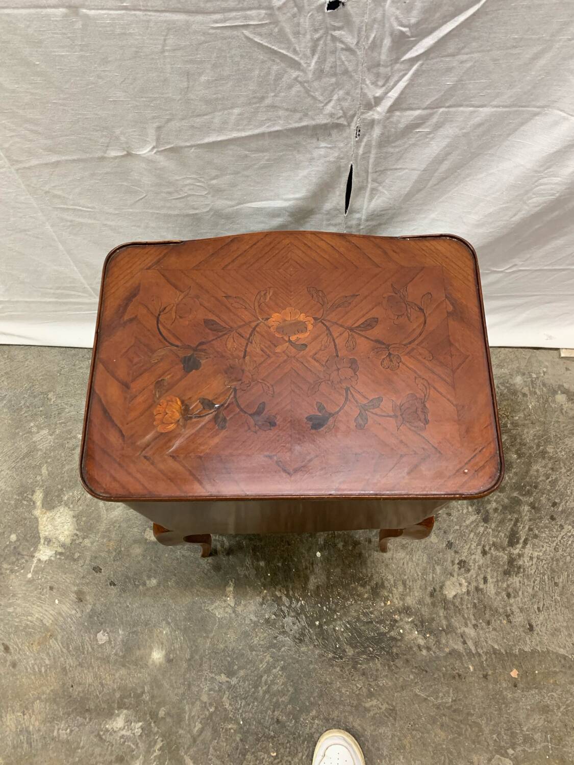 Louis XV style marquetry bedside table with floral flower