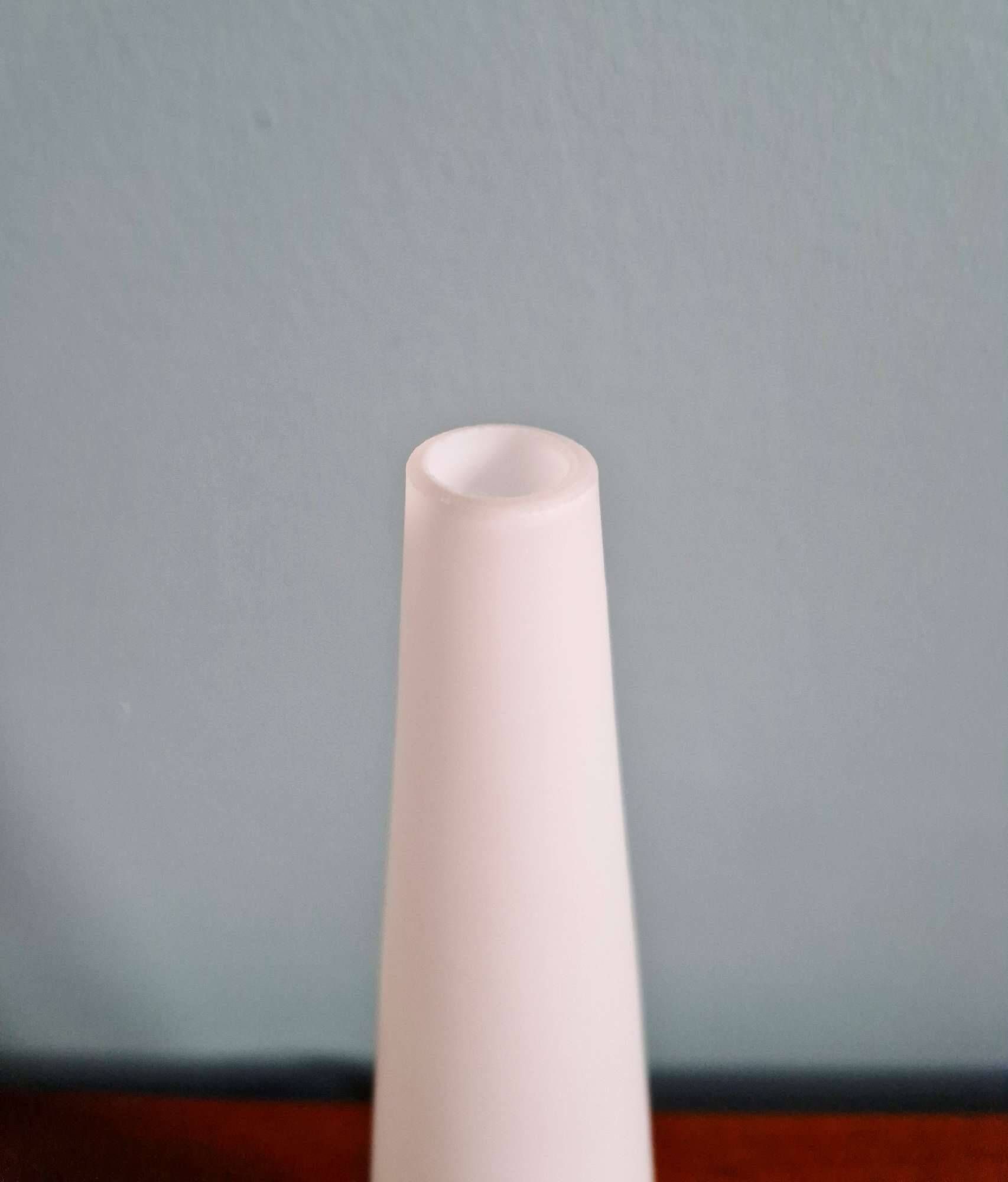 Scandinavian table lamp in teak and satin opaline, Hans-Agne Jakobsson, 1960