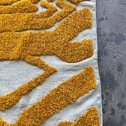 Tapis de salon fait main artisanale taille 150 x 250 cm orange