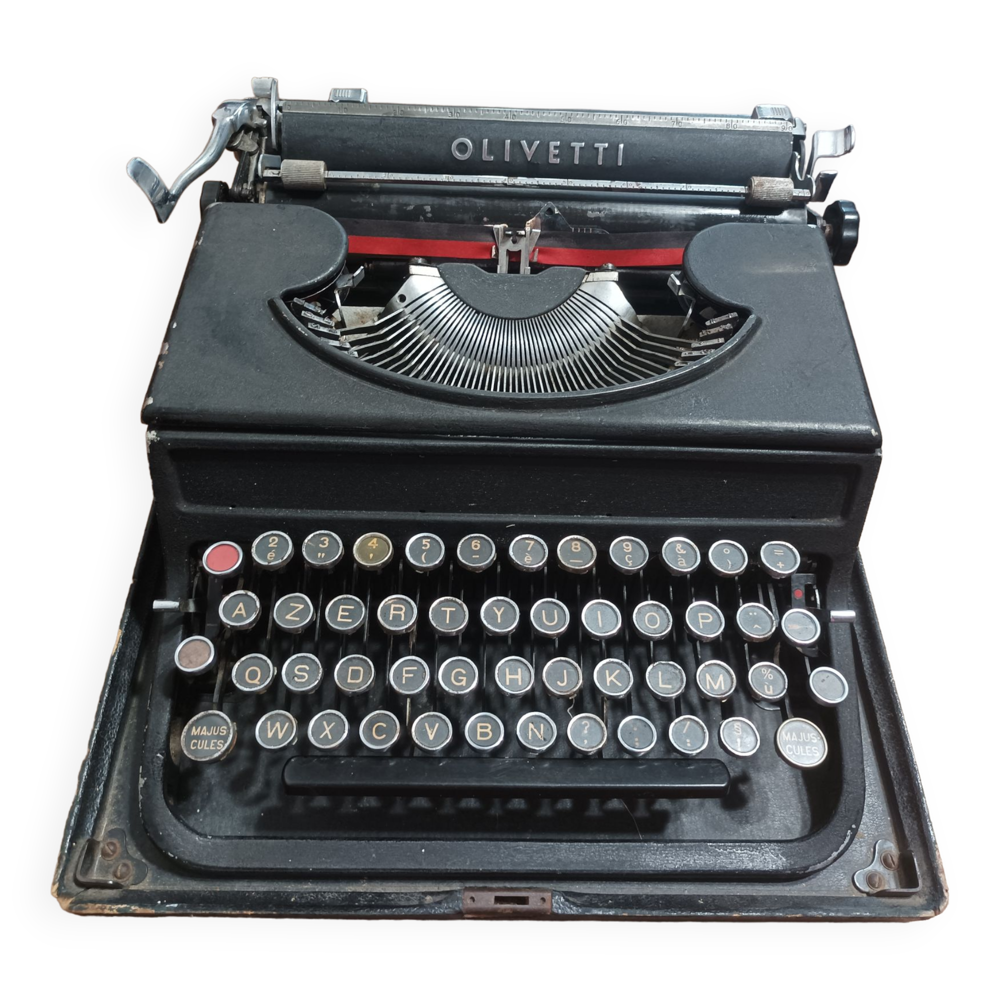 Old typewriter Olivetti Studio 42 40s/50s