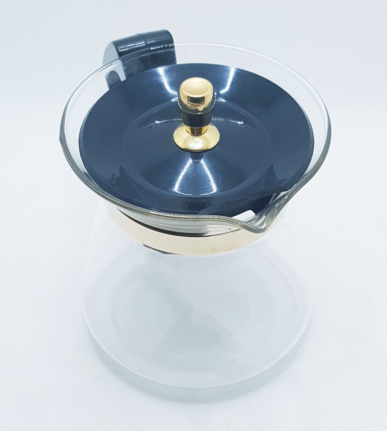 Pyrex mid-century kettle