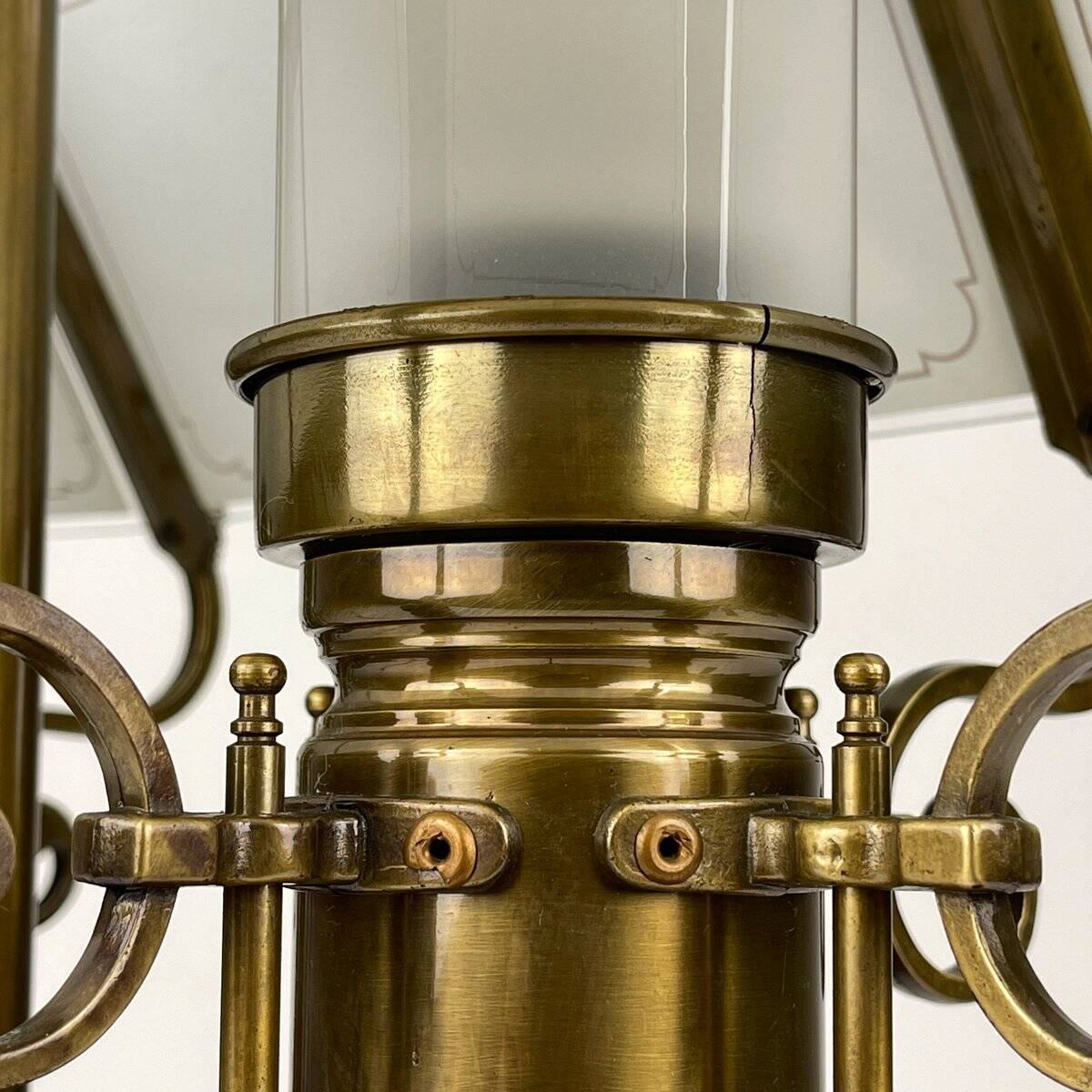 Lampe de table vintage en bois et laiton par Qvist & co, Suède, années 1970