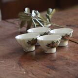 Sake glasses whistling