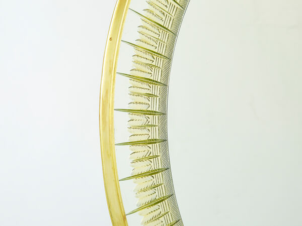 Miroir Italien laiton cristal doré de Cristal Arte 1960s