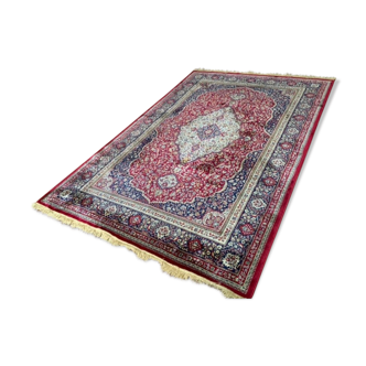 Vintage silk carpet 195x302cm