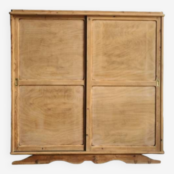 Armoire parisienne coulissante