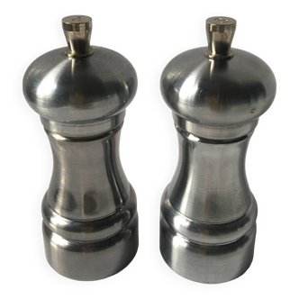 Marlux pepper and salt grinder set