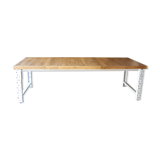 Rectangular oak table. Metal feet. Unique creation.