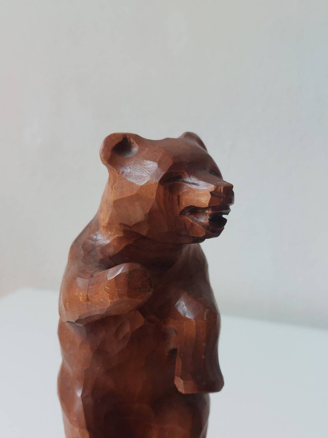 Paire de serre-livres vintage en bois sculpté à la main, décor ours