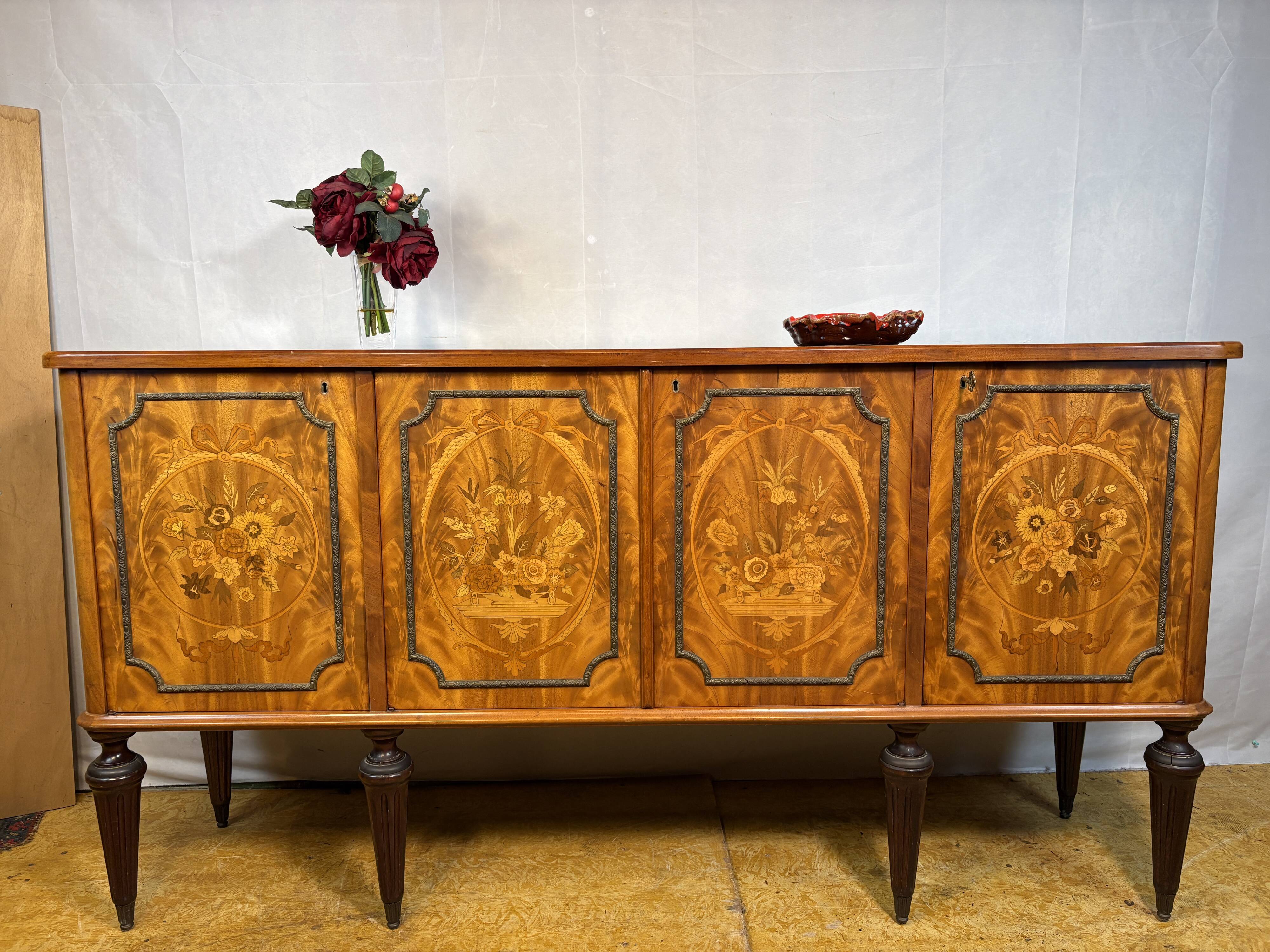 Exceptional Antique Marquetry Inlaid Hall Console / Sideboard – Circa 1900