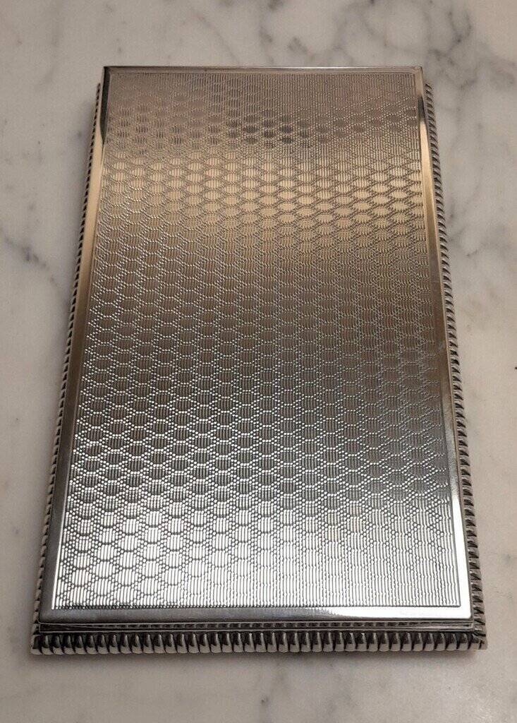 Box in silver and mahogany wood