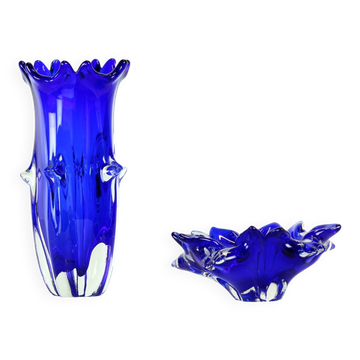 Ensemble en verre artistique bleu cobalt par Jaroslav Taraba pour Lednické Rovne, Tchécoslovaquie.