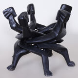 Table pliante art déco sculptée dans une pièce de bois d’ébène, années 1930, Afrique