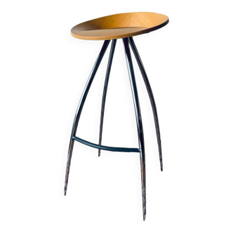 Lyra designer bar stool by Magis