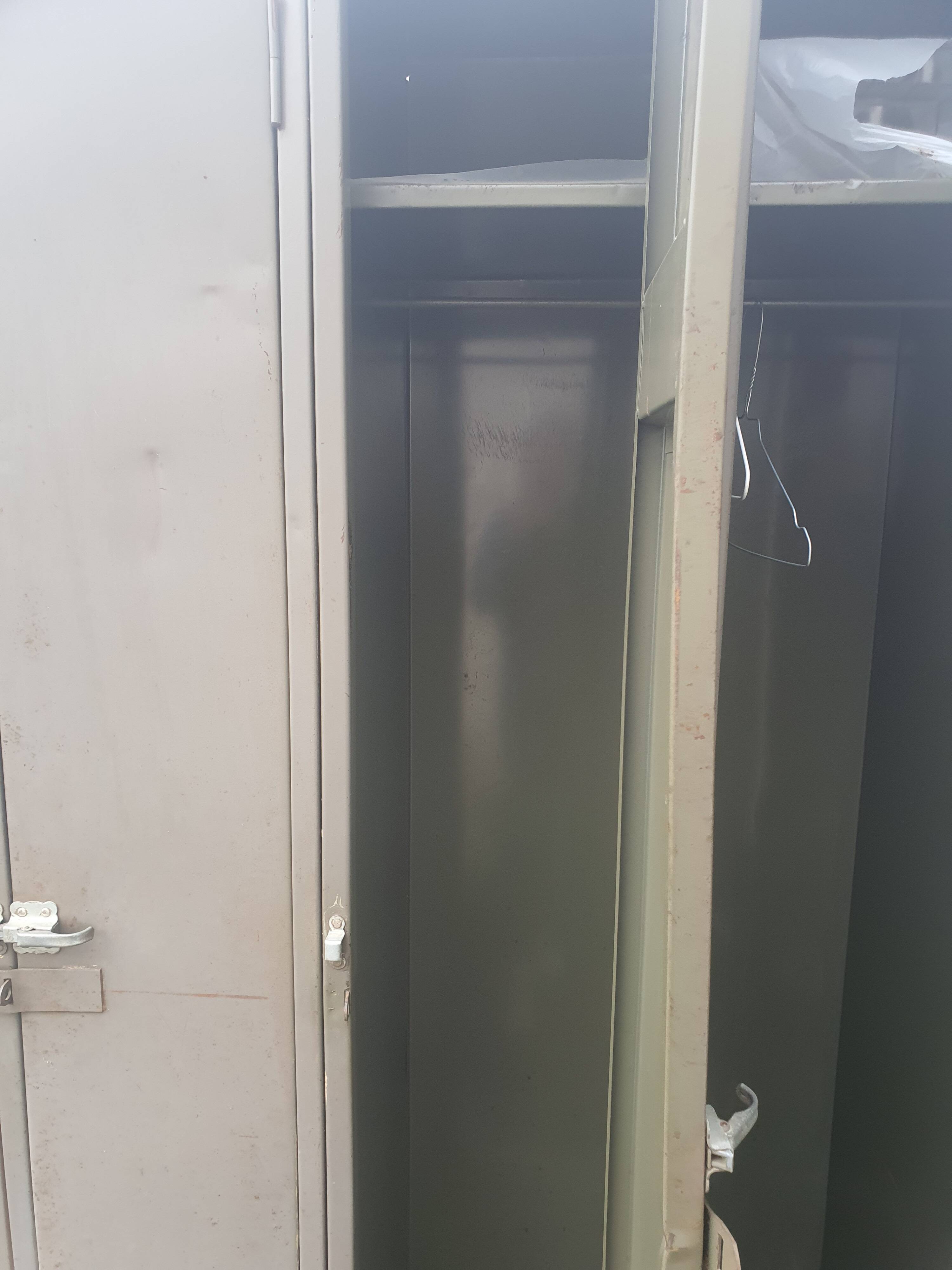 Casier métallique industriel année 50