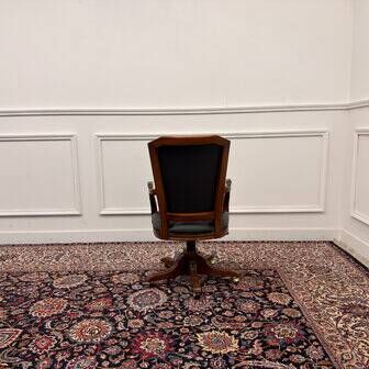 Large classic English green Chesterfield office chair