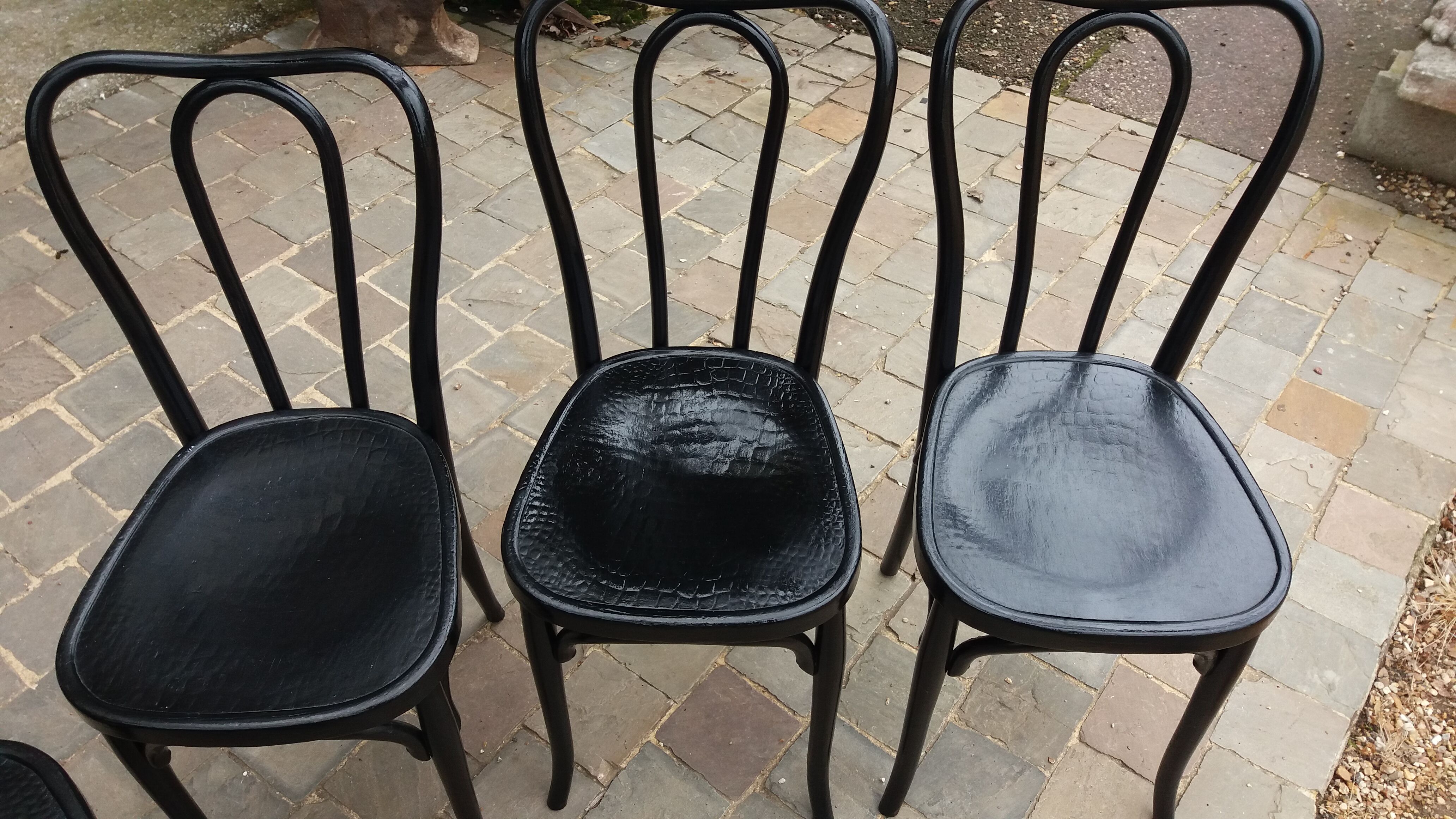 Set of 6 bistro chairs