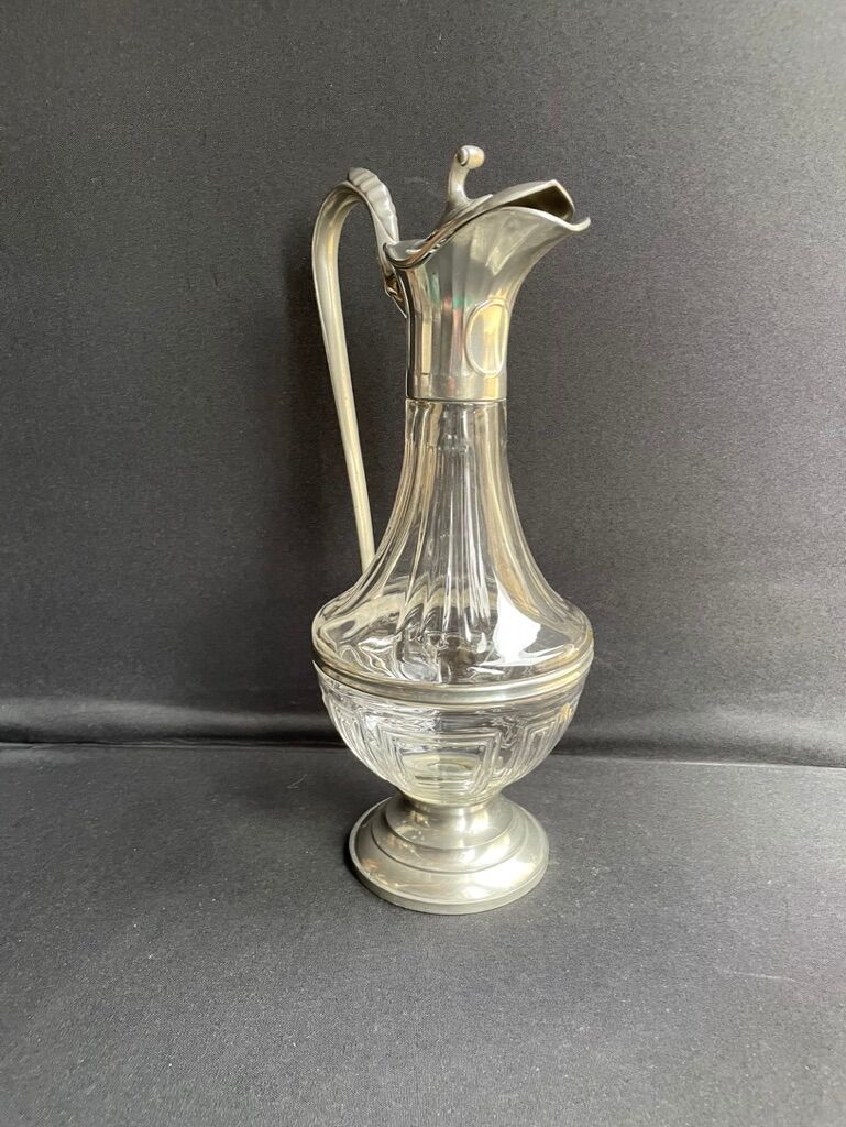 Ewn - Tin of the Manoir Paris France