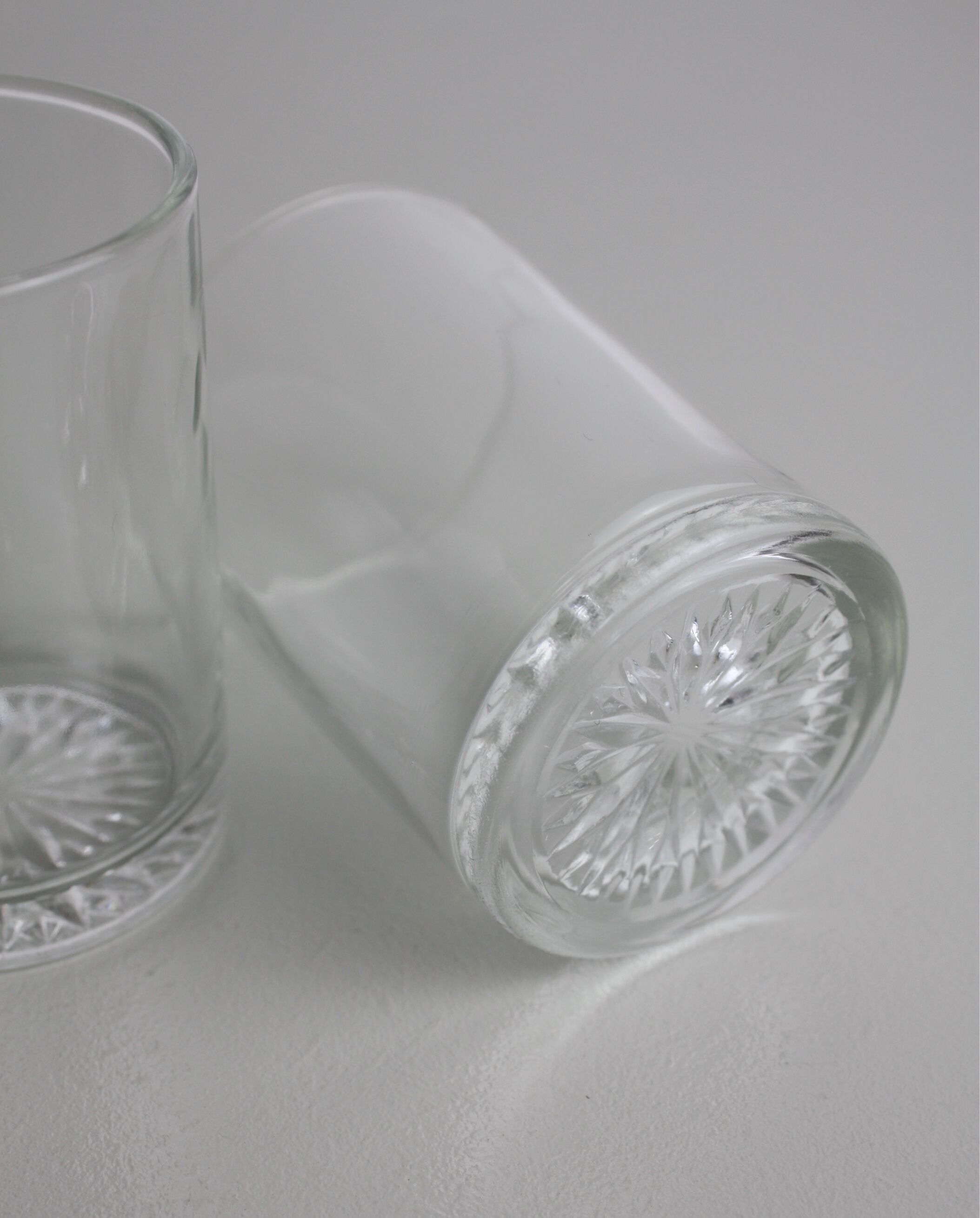 Set of 7 glass water glasses