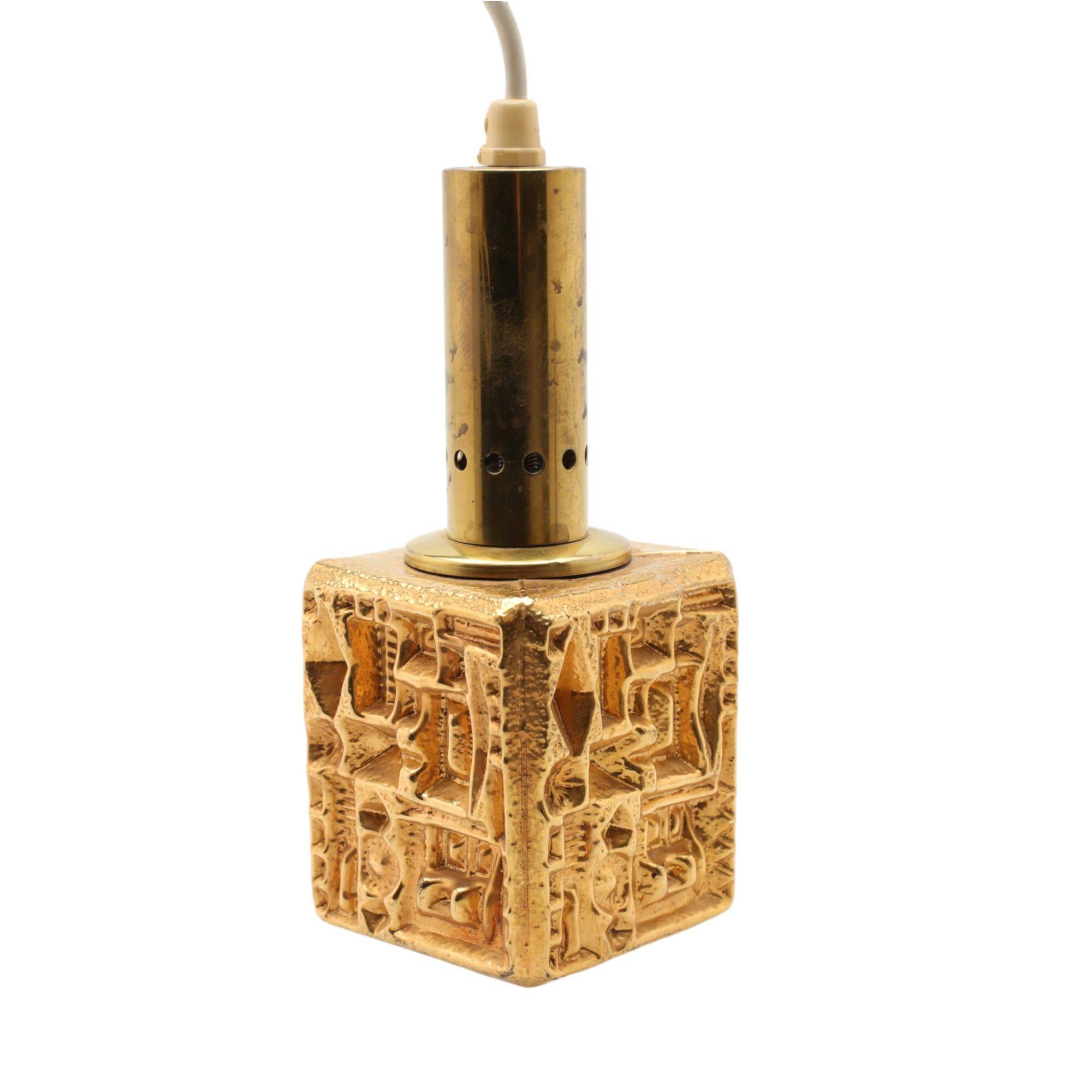 Sculpted glass pendant, anonymous artist, France, circa 1960.