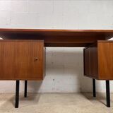 Vintage wooden desk with bleacher on the side