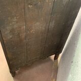 Notch has two curved doors mahogany and rosewood xviii century