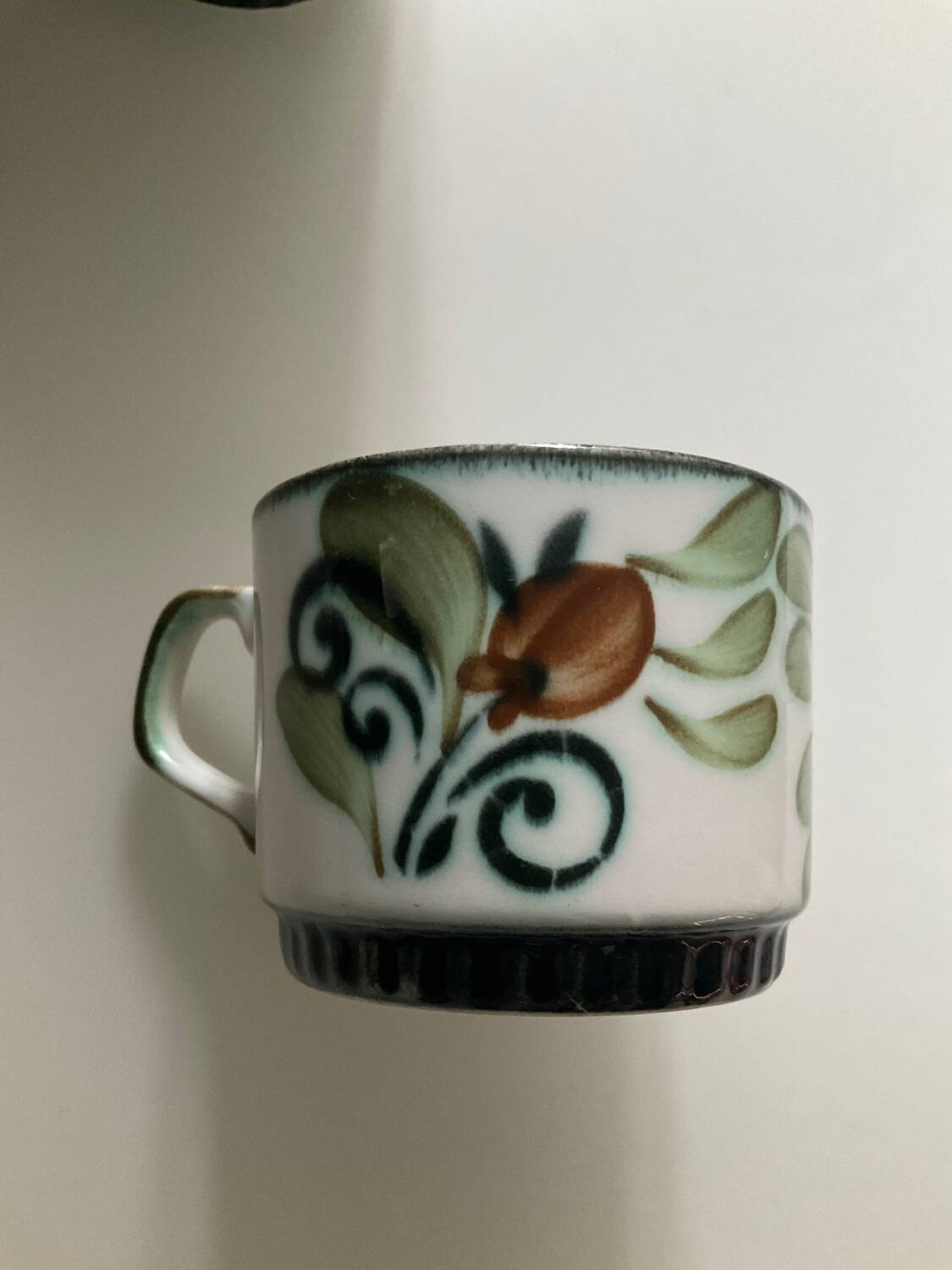 Set of 6 vintage Boch La Louvière coffee cups